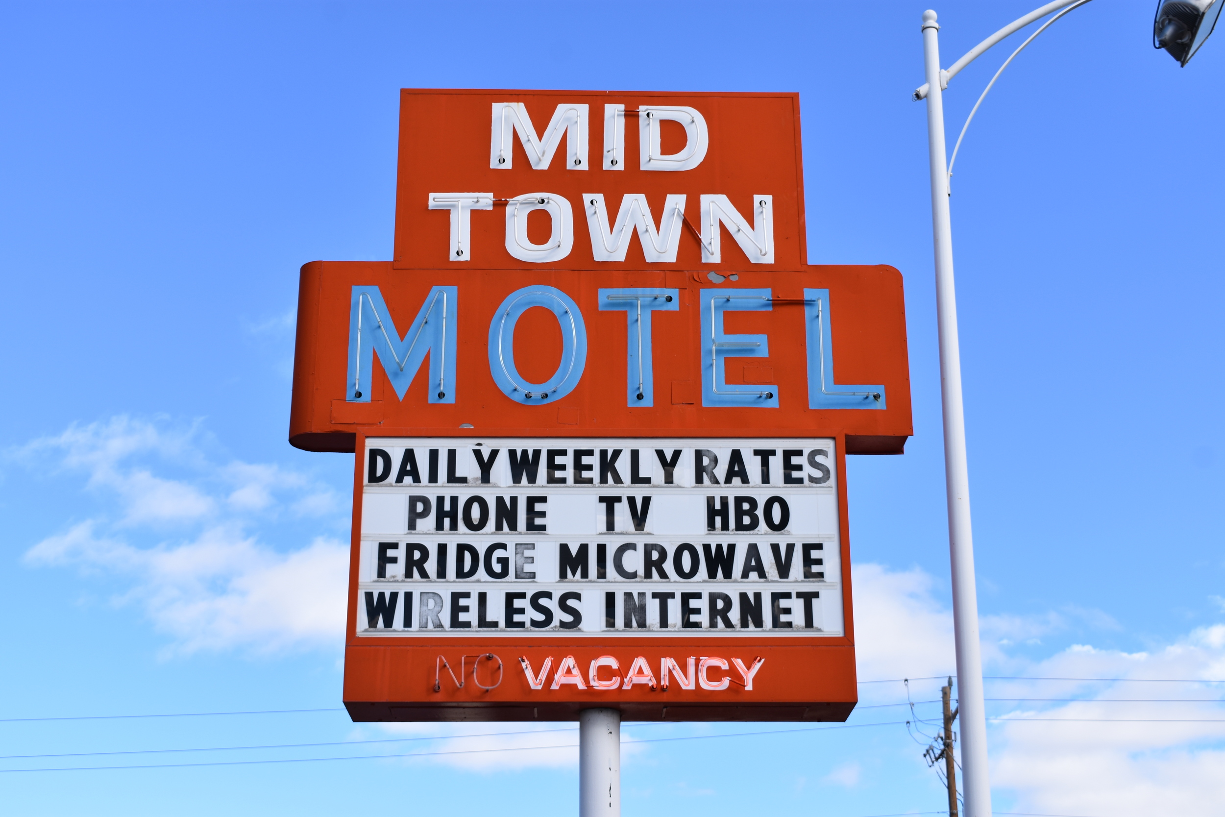 Mid-Town Motel mounted sign, Elko, Nevada