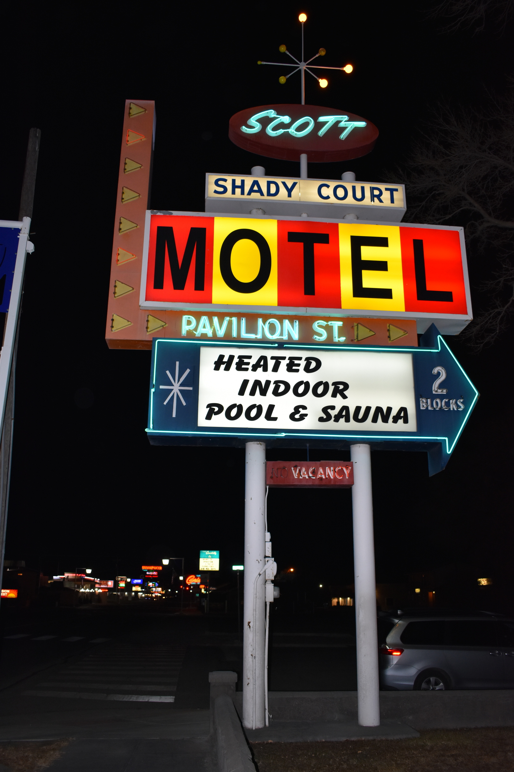 Scott Shady Court Motel double mounted sign, Winnemucca, Nevada