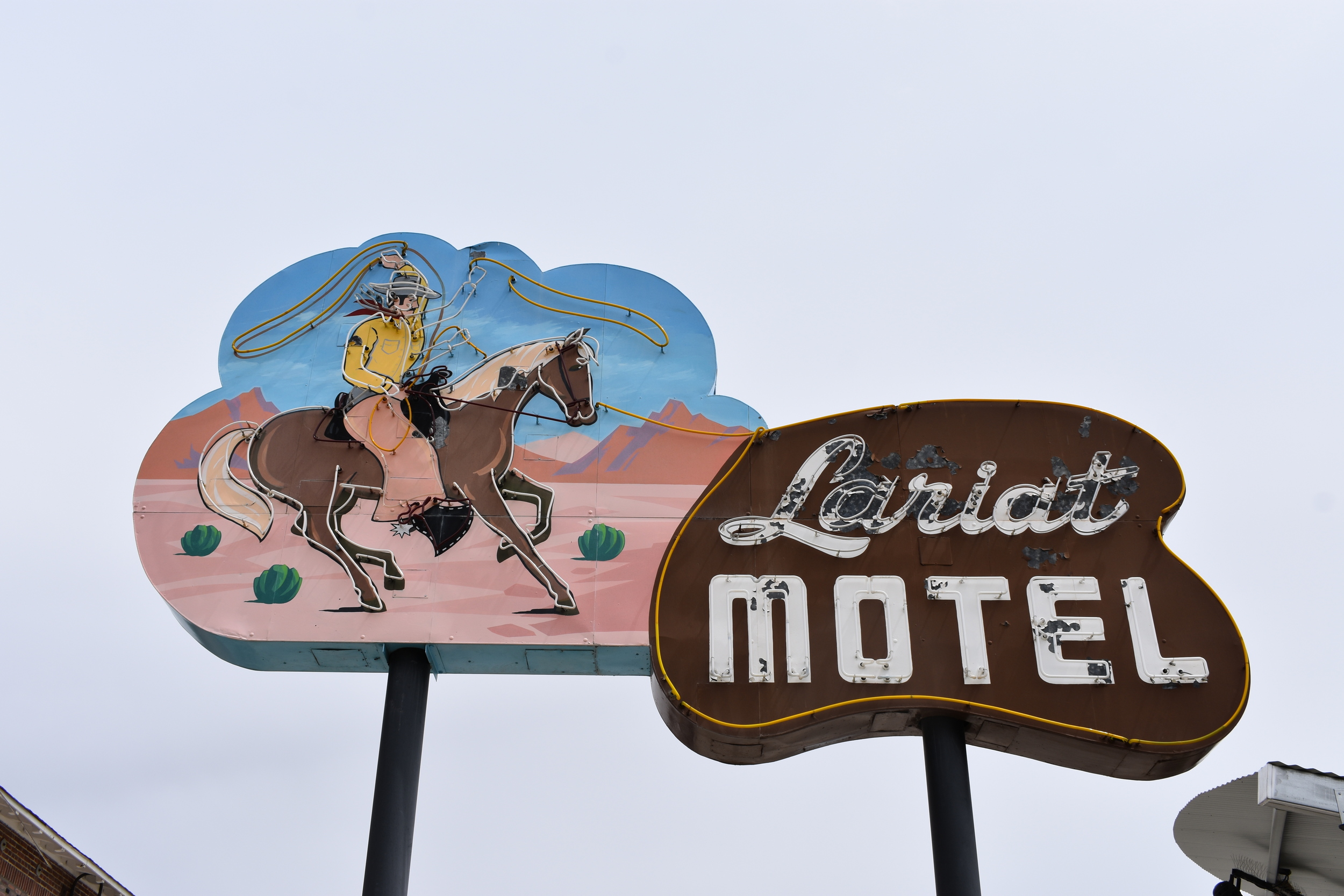 Lariat Motel mounted signs, Fallon, Nevada