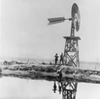 No. 3 well of the United Cattle and Packing Company located in the Pine Creek: photographic print