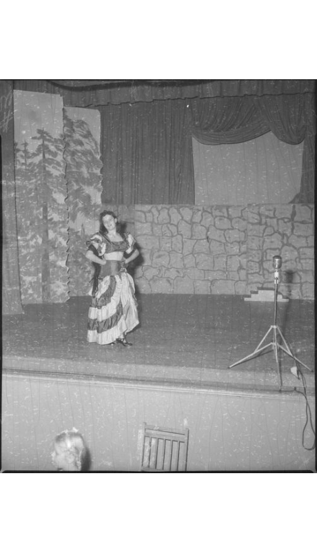 Jeannie Roberts dancing - Carnival of Dance, 1949 June 07: black-and-white photographs