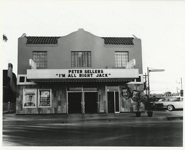 Photograph of the Guild Theater during the presentation of I&#39;m All Right Jack