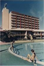 The Desert Inn, poolside. Hughes occupied the top-floor.