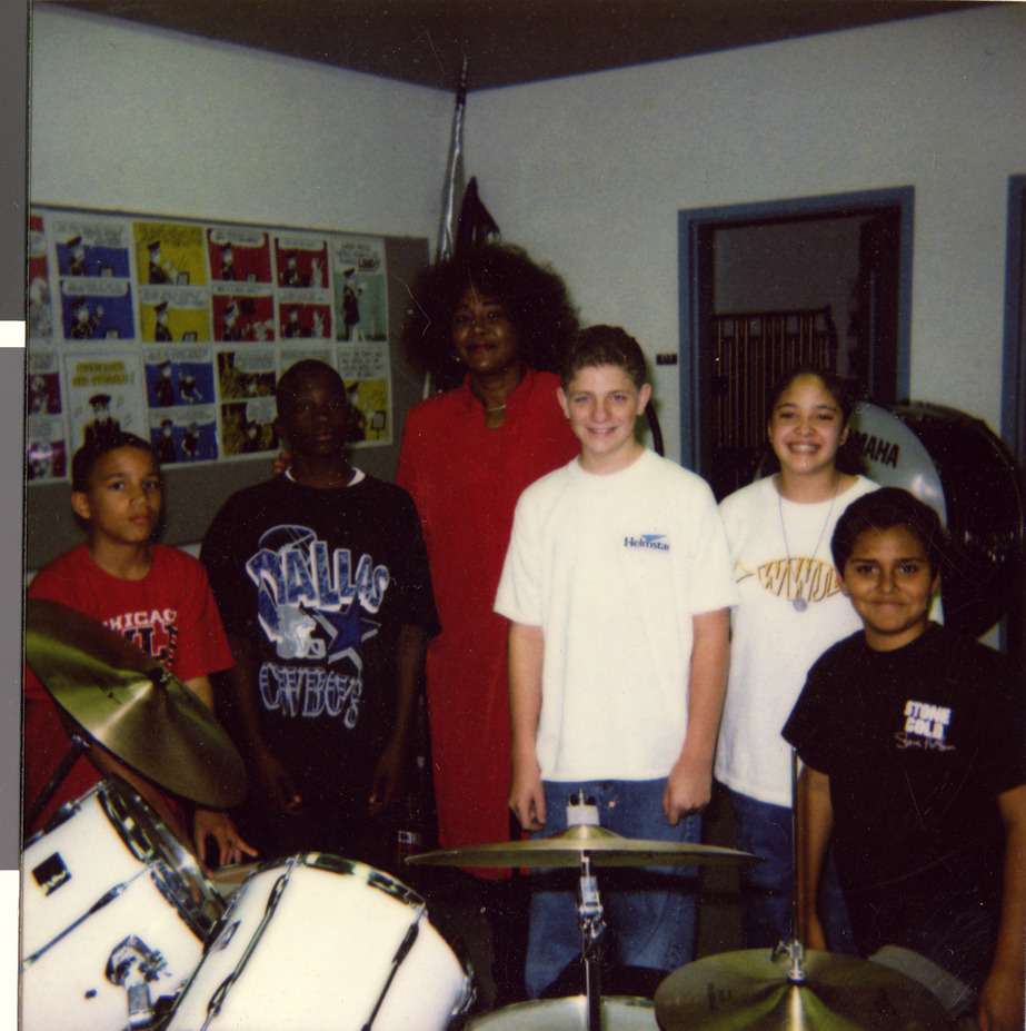 Marzette Lewis with band, Image 02