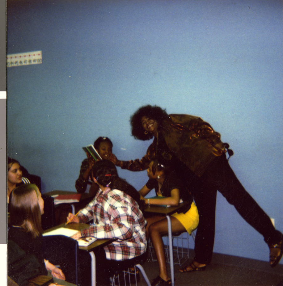 Marzette Lewis with math class, Image 02