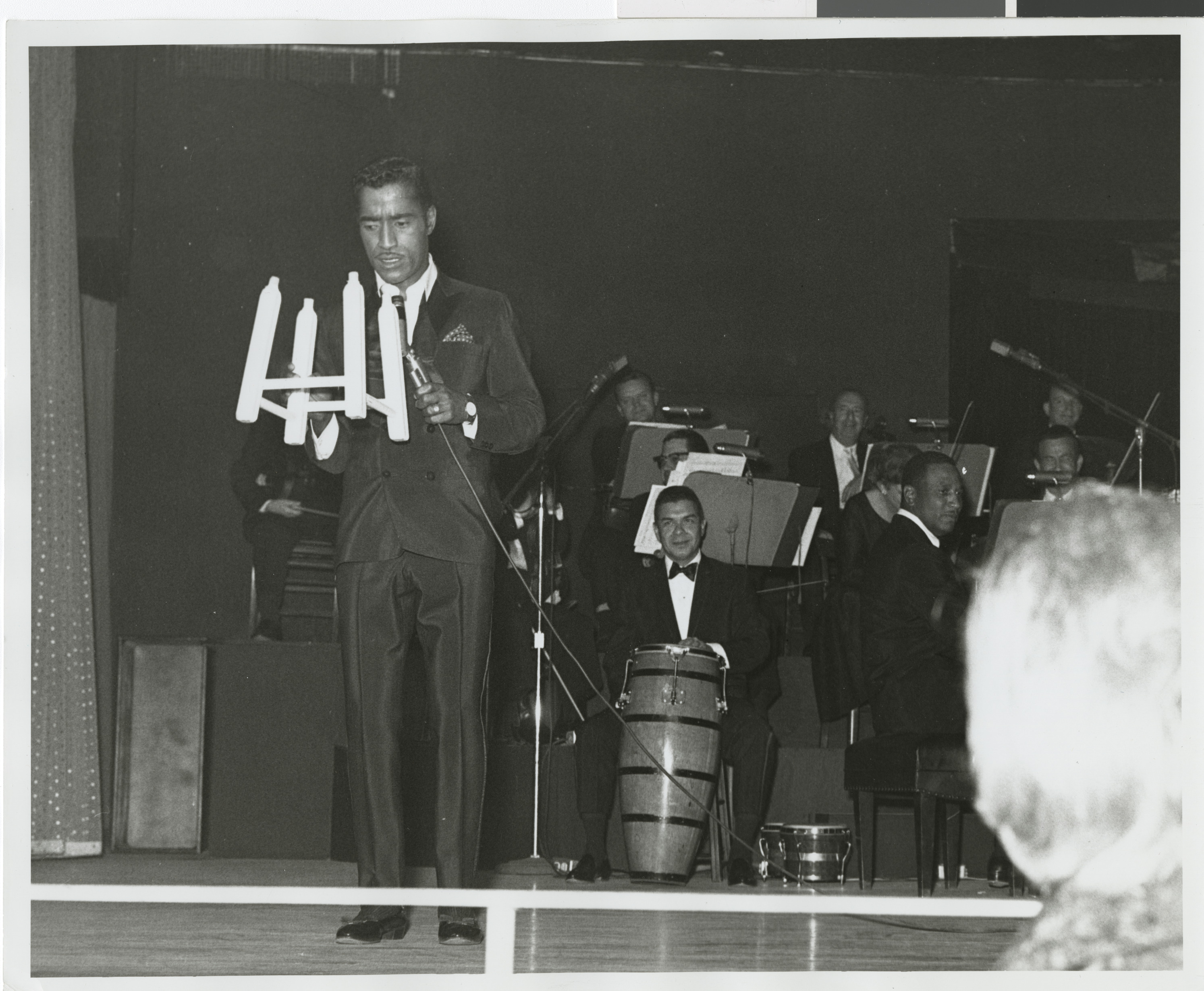 Sammy Davis, Jr. performing, Image 08