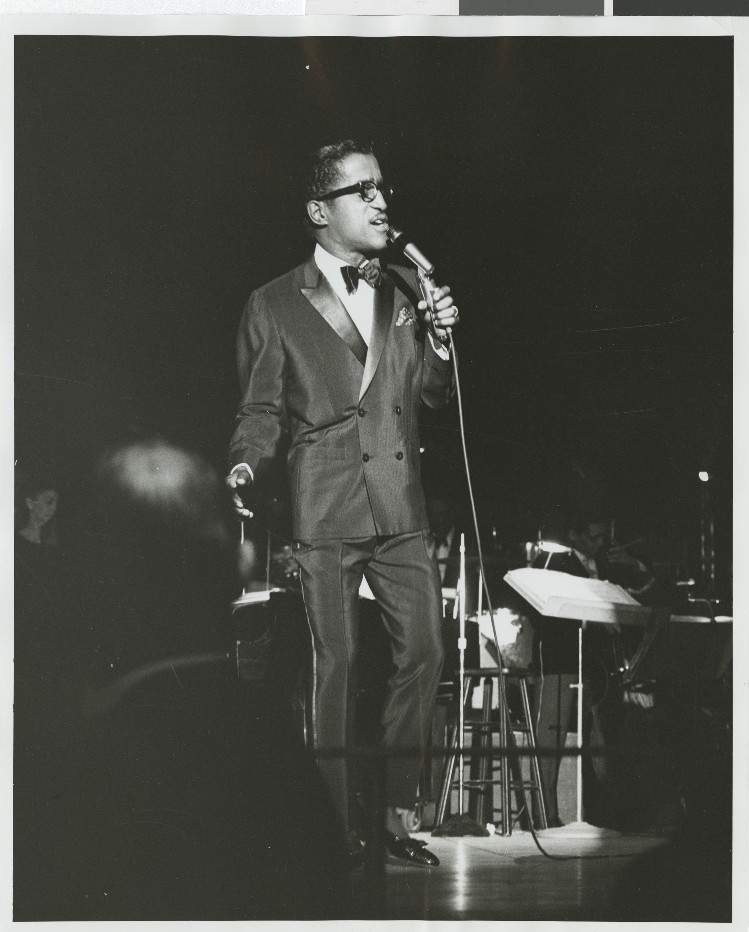 Sammy Davis, Jr. performing, Image 11