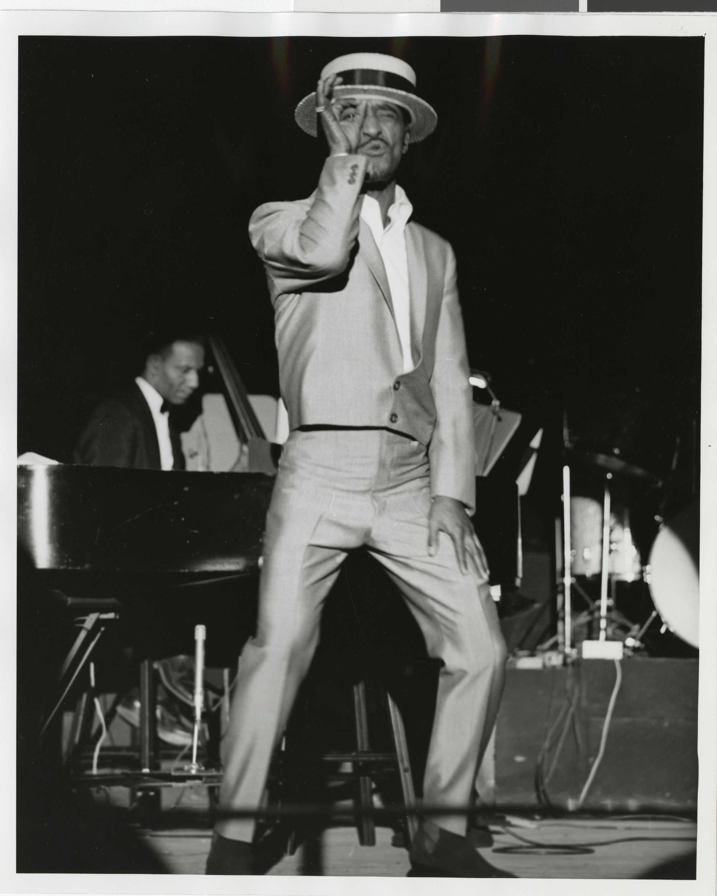 Sammy Davis, Jr. performing, Image 17
