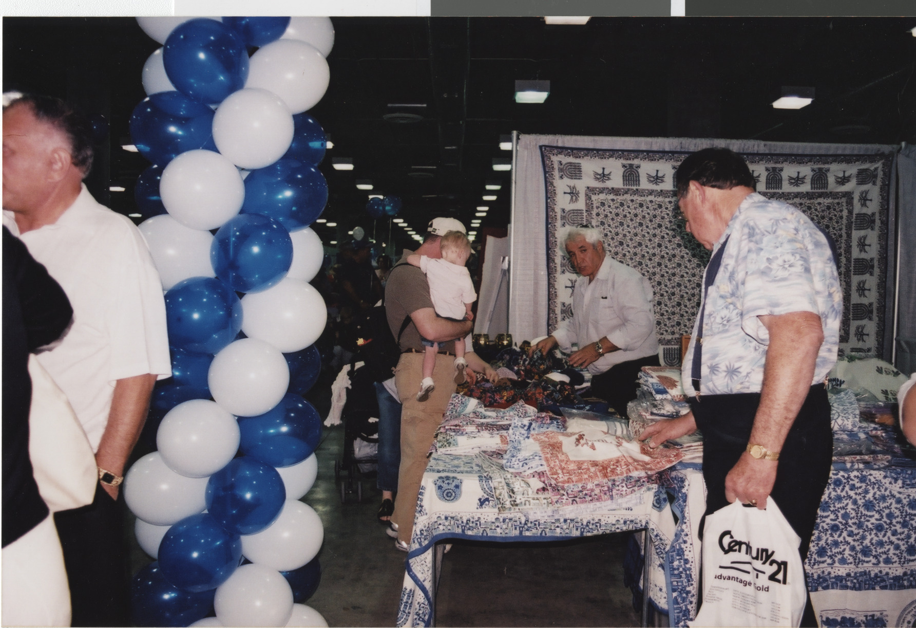 Photograph of Israel Independence Day Celebrations, May 4, 2003