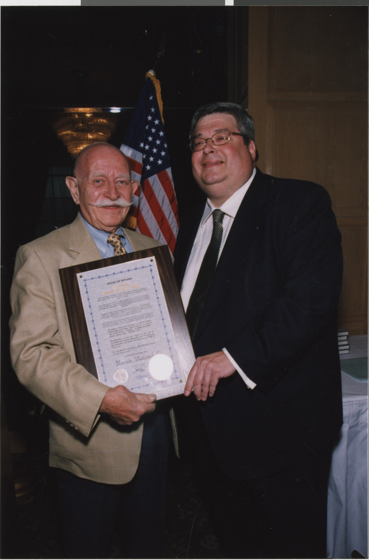 Photograph of United Jewish Community Annual Meeting at Canyon Gate Country Club, June 2, 2004