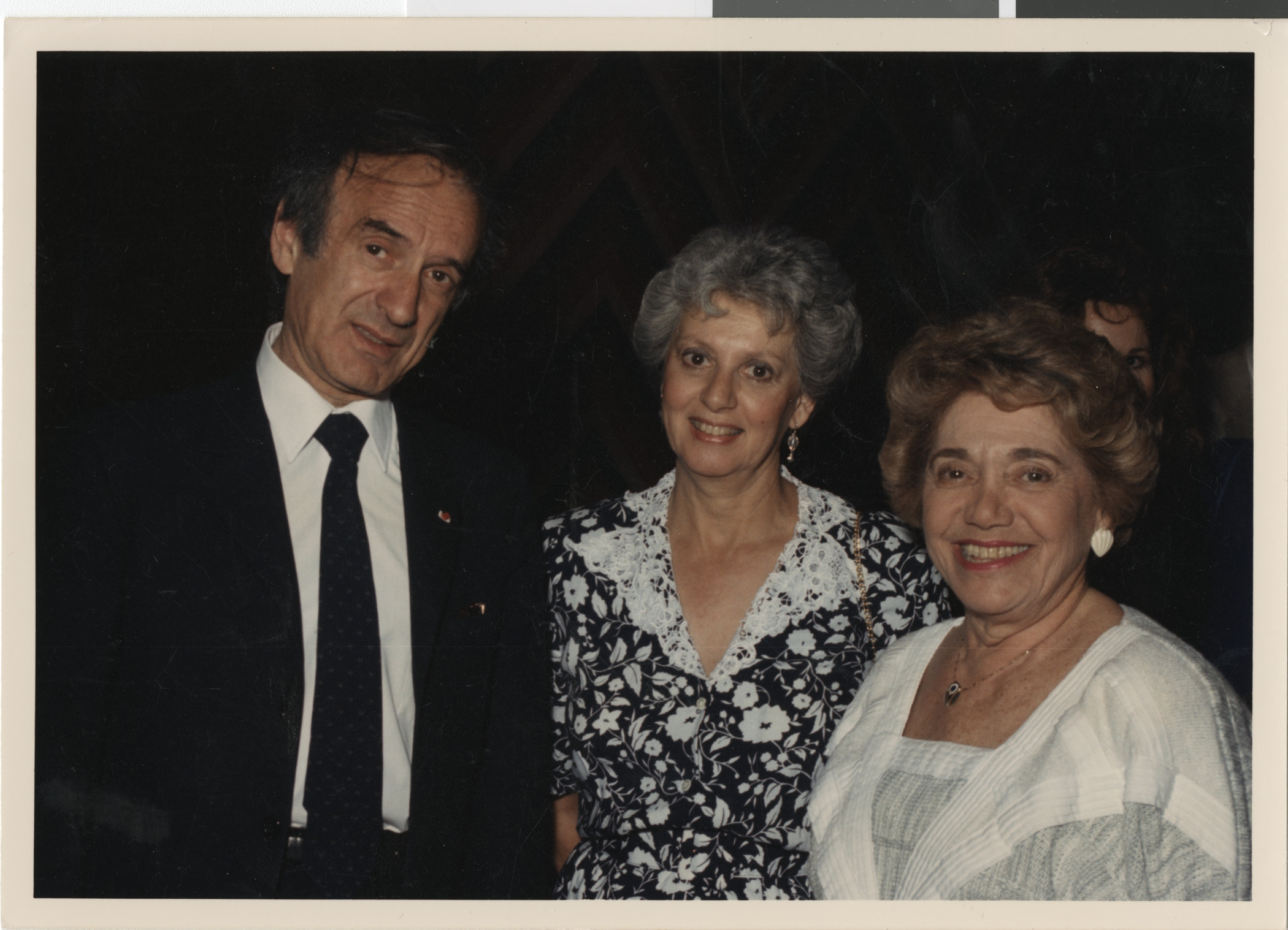 Elie Wiesel, Dorothy Eisenberg and Edythe Katz, 1987