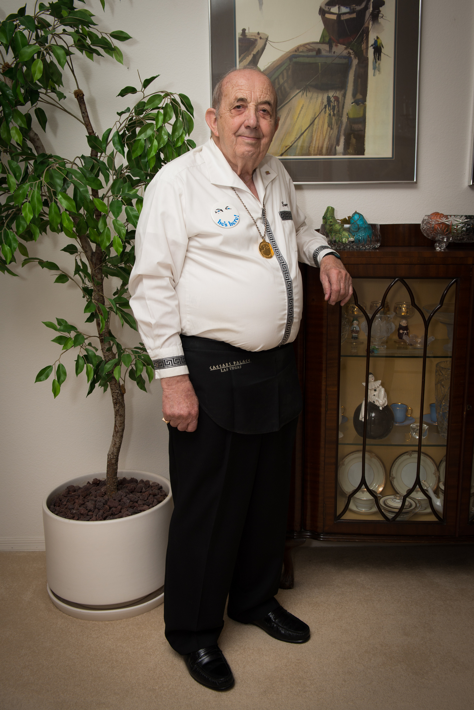 Full-length portrait photograph of Gary Sternberg, 2015