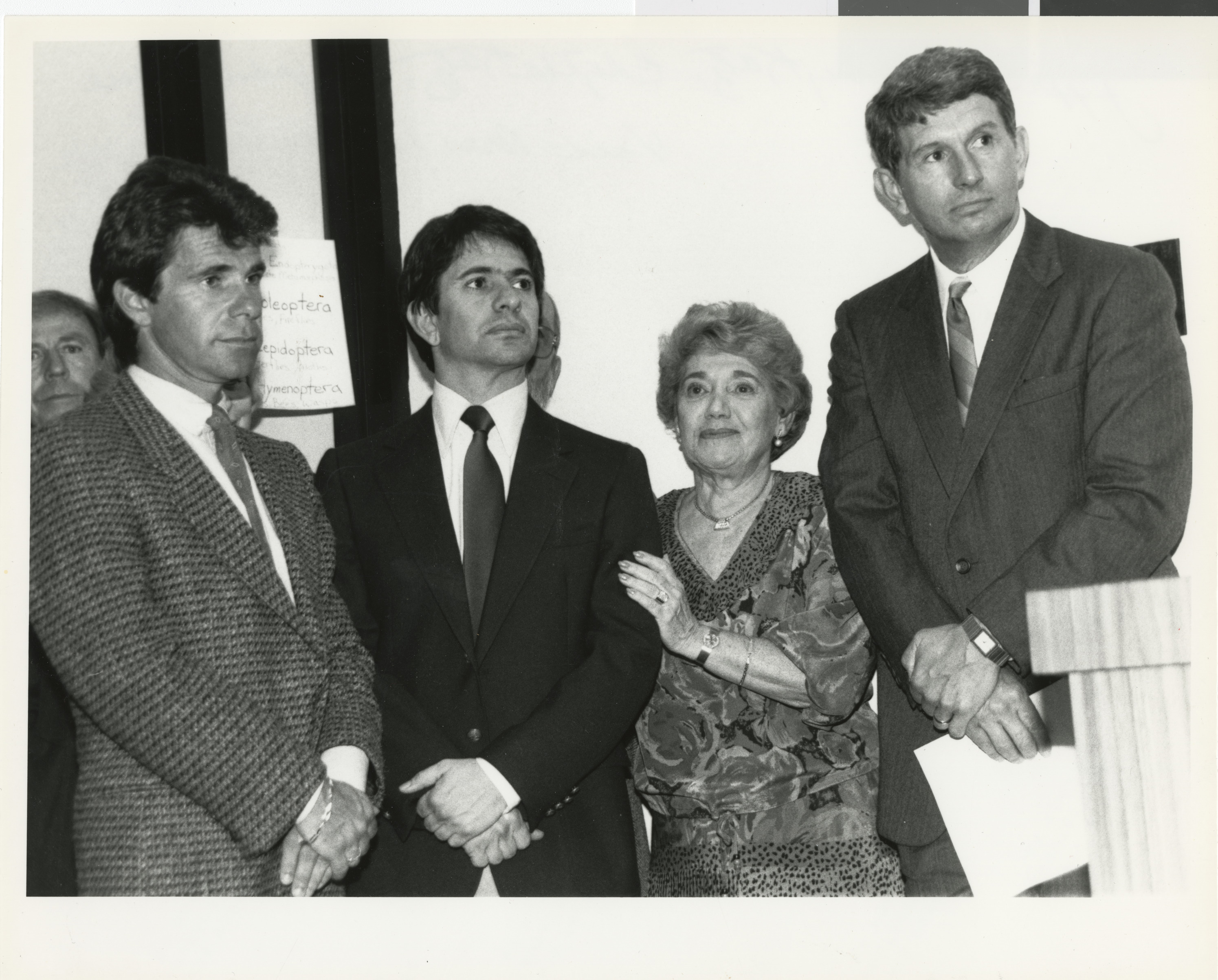 Photograph of Jeffrey and Barry Katz, Edythe Katz and Dr. John Unrue (Vice-President for Academic Affairs) at the dedication of the Lloyd Katz Honors Lounge