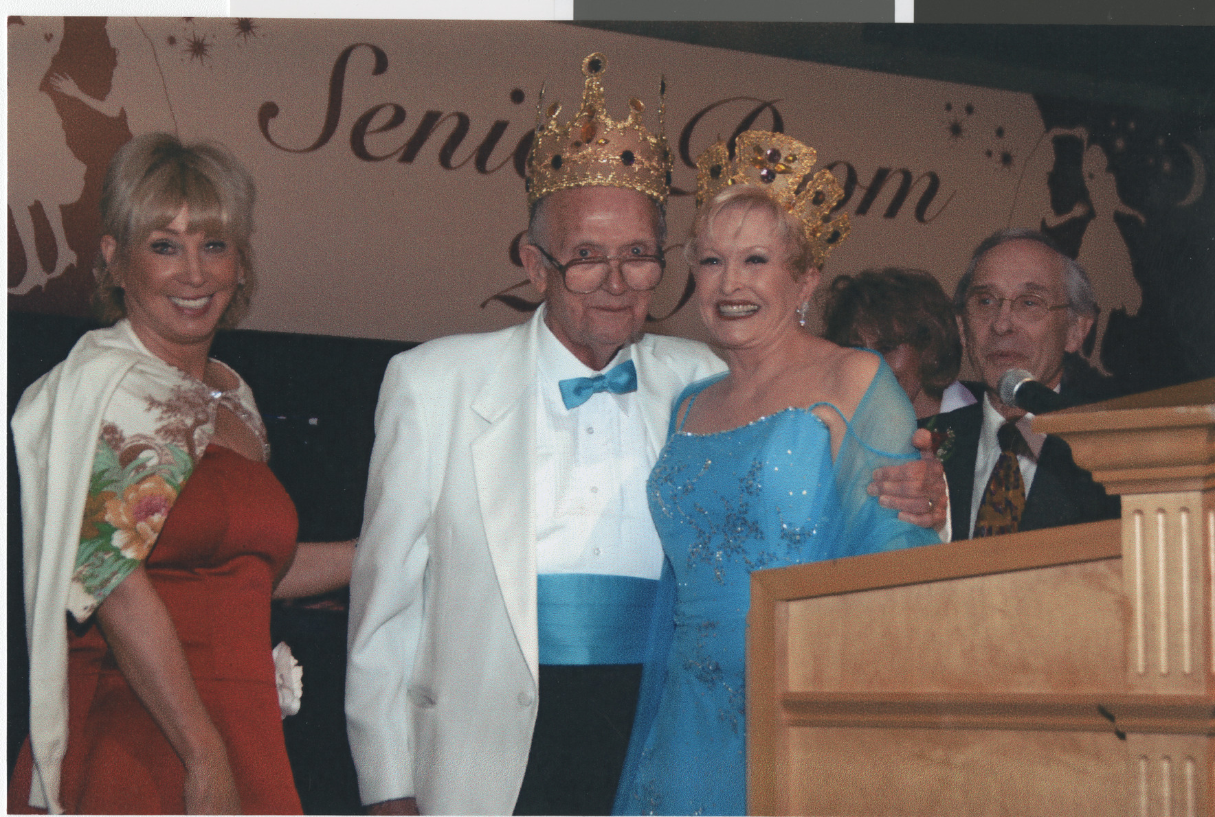 Photograph of Las Vegas Senior Lifeline Senior Prom at Caesars Palace, April 22, 2006