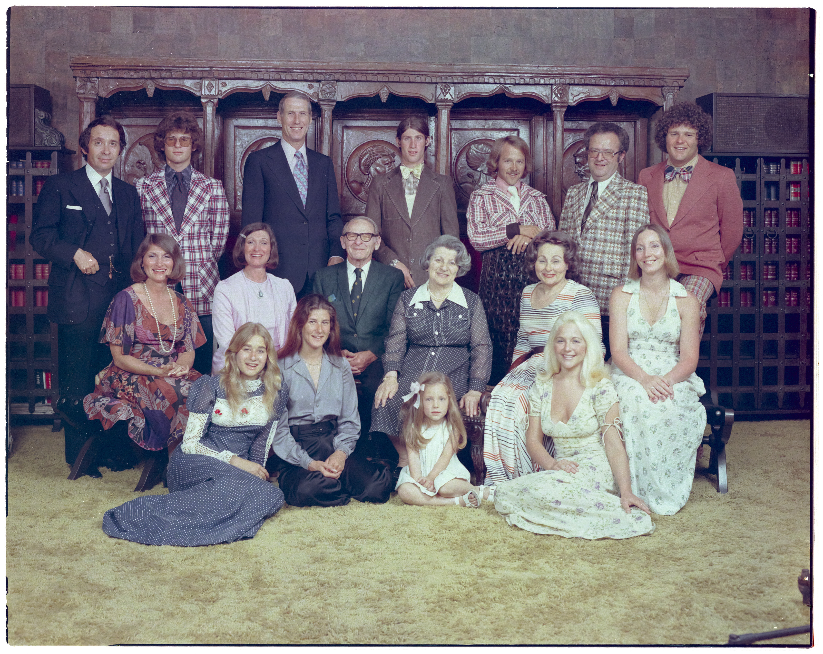 Photographs of Saltzman, Abe and Sara (and Family), image 04