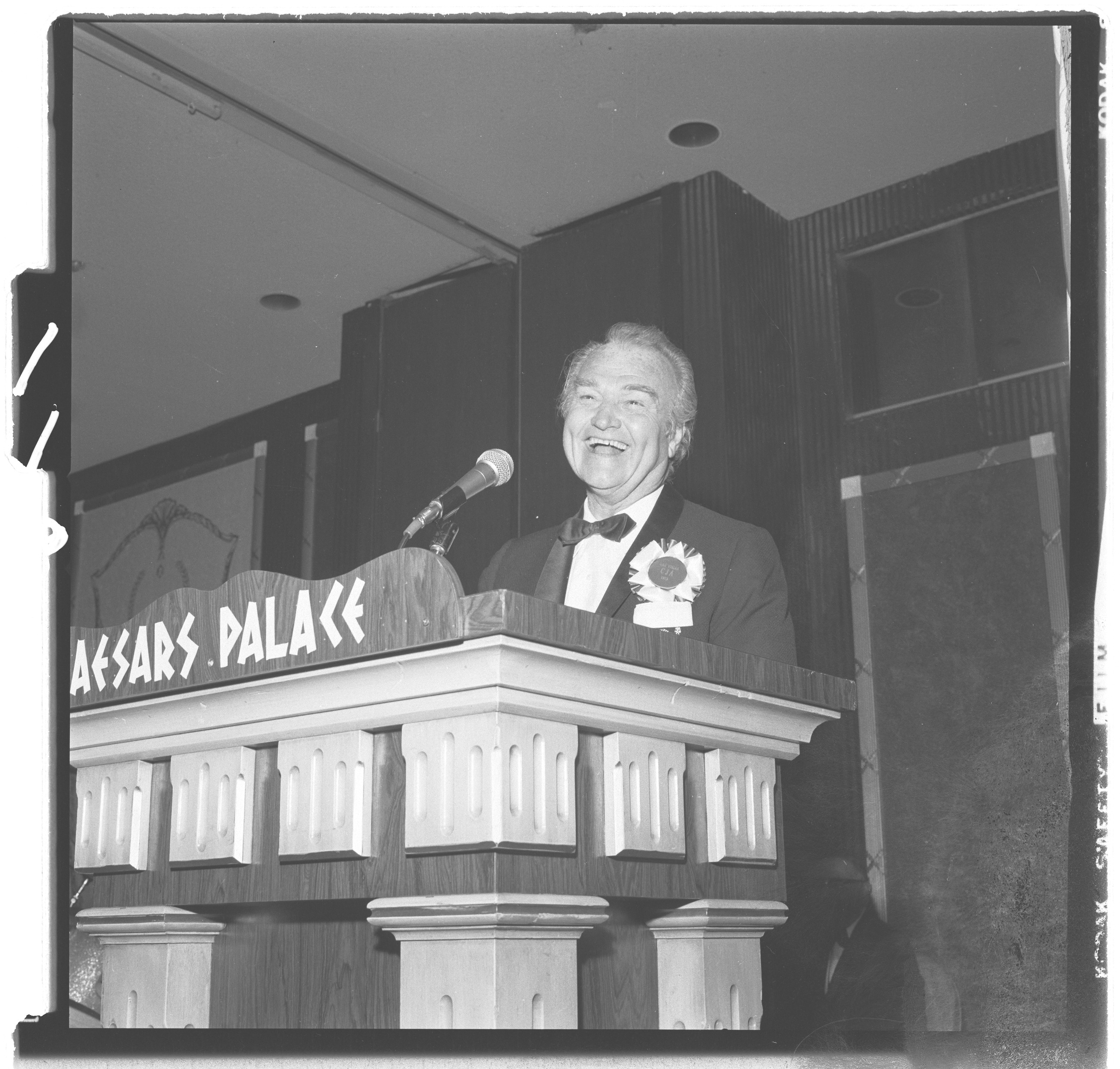 Photographs of Combined Jewish Appeal (Cocktail Party at Caesars Palace, Red Skelton), image 03