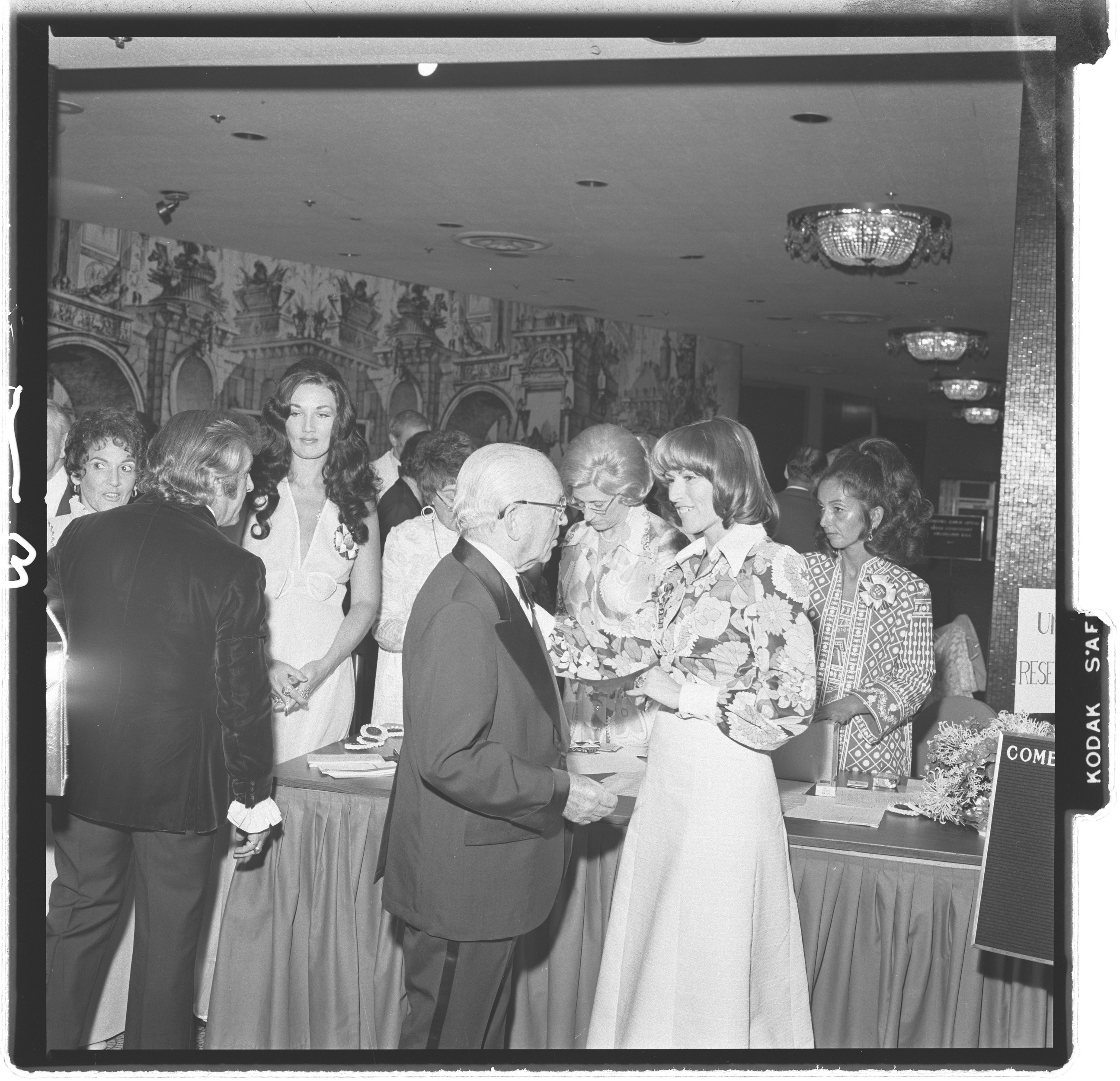 Photographs of Combined Jewish Appeal (Cocktail Party at Caesars Palace, Red Skelton), image 19