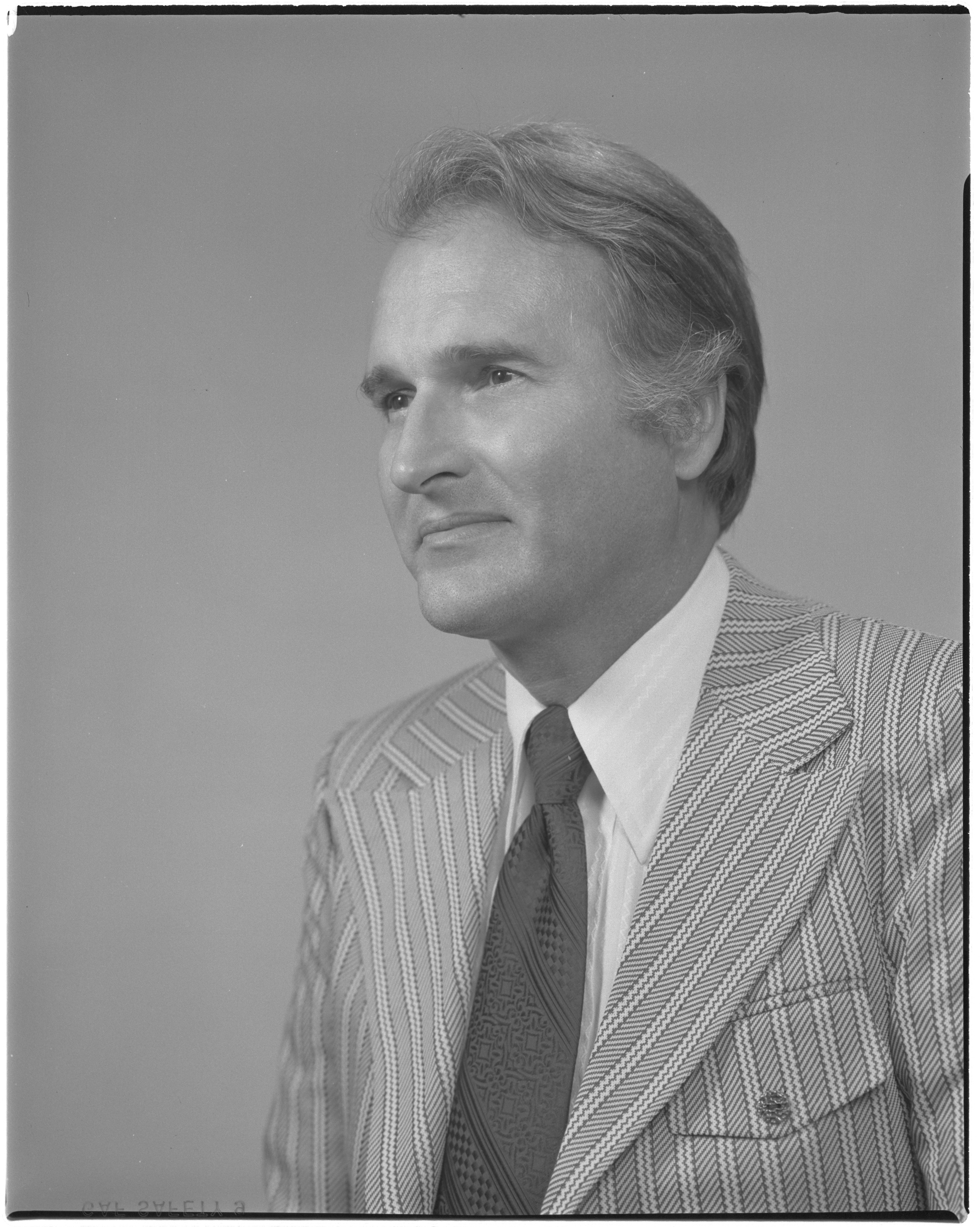 Photograph of Ron Rudin Board of Realtors, image 01