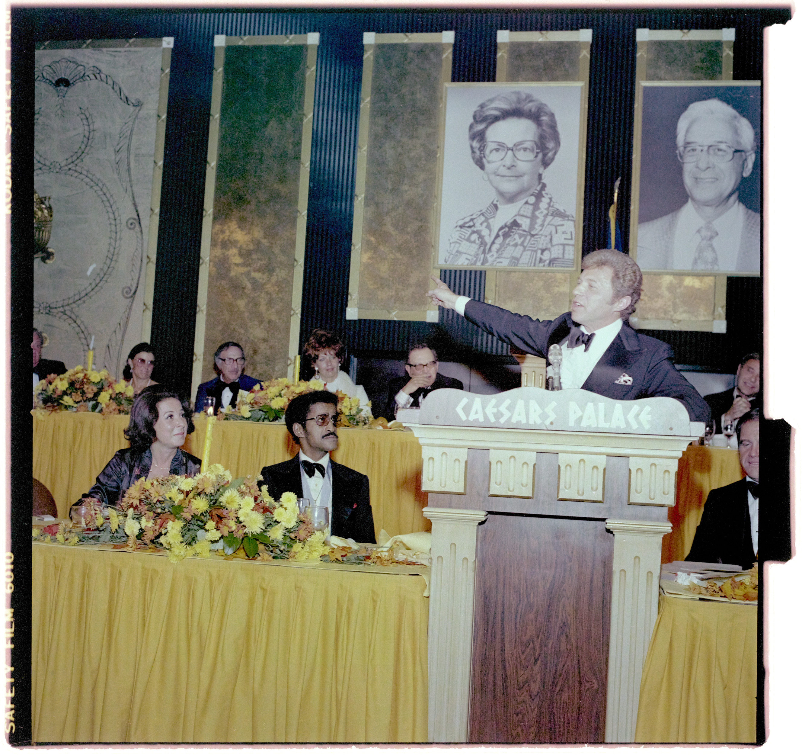 Photographs of Combined Jewish Appeal (Israel Bonds Dinner), image 03