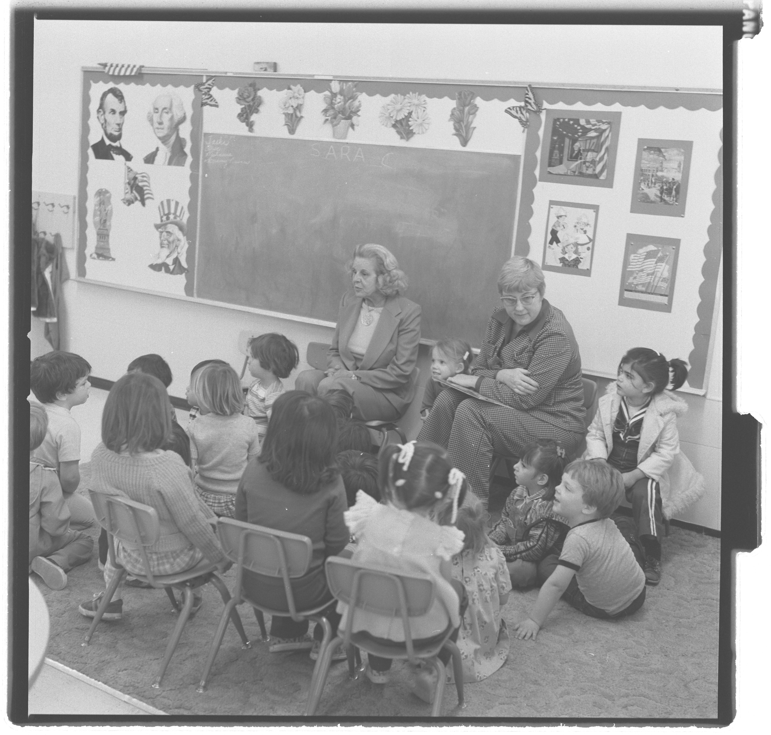 Photographs of Temple Beth Sholom pre-school children, image 06