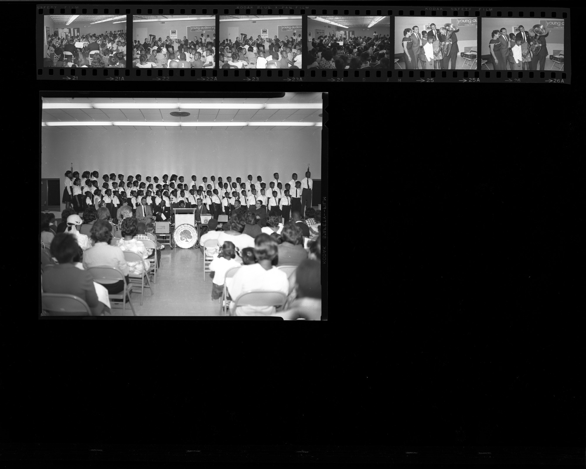 Set of negatives by Clinton Wright including Joshua O'Neal, Jo Mackey dedication, Earnest Ham's, and Las Vegas Sextet at Matt Kelly, September 23, 1965, page 3
