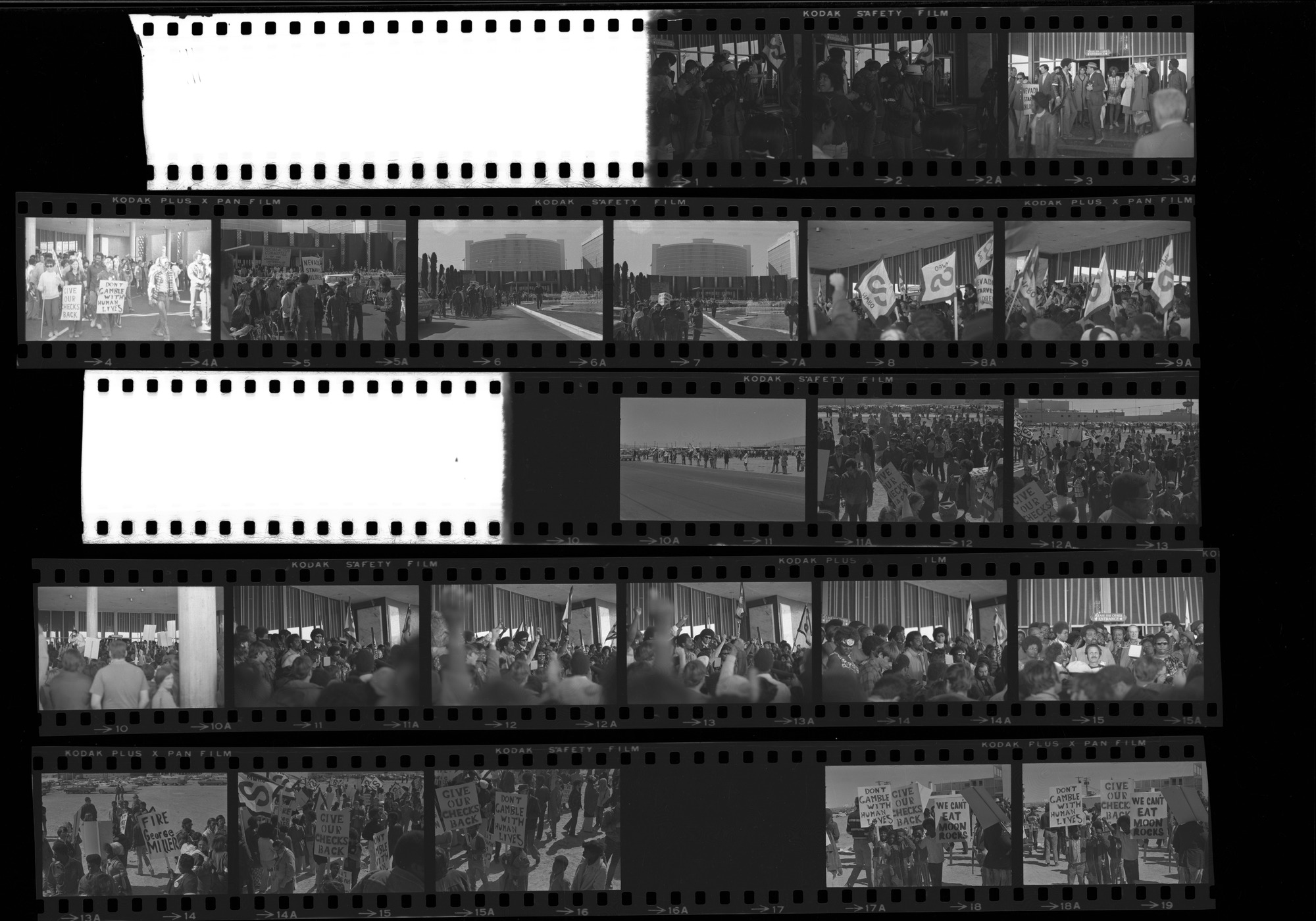 Set of negatives by Clinton Wright of the Welfare Rights march on the Strip, 1971, page 1