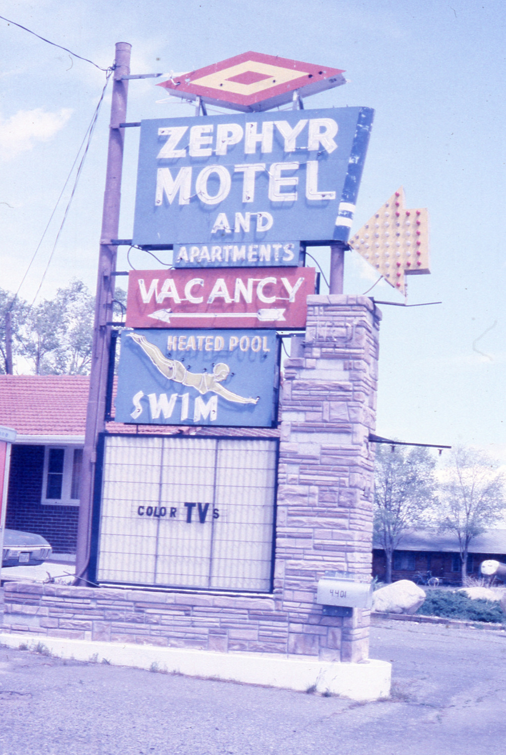 Zephyr Motel sign, Reno, Nevada: photographic print
