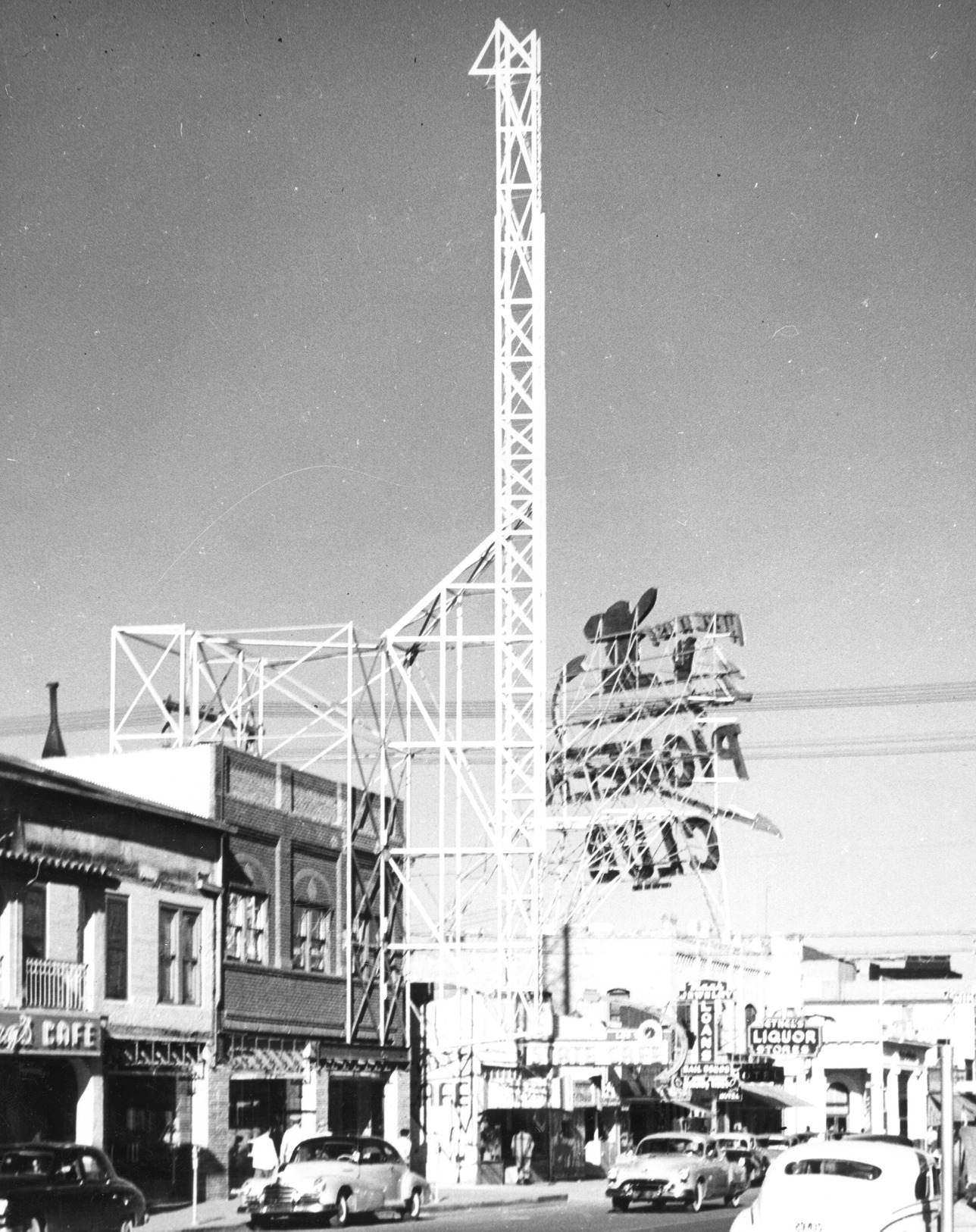 Photograph of metal framework for the neon sign for the Las Vegas Club (Las Vegas), 1948